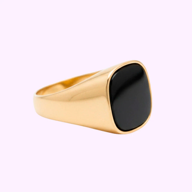 Anillo Sello con piedra negra Oro turco 10K