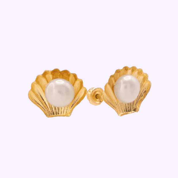 Broquel Almeja con Perla Oro 10K